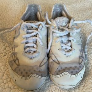 Nfinity Vengeance Cheer Shoes